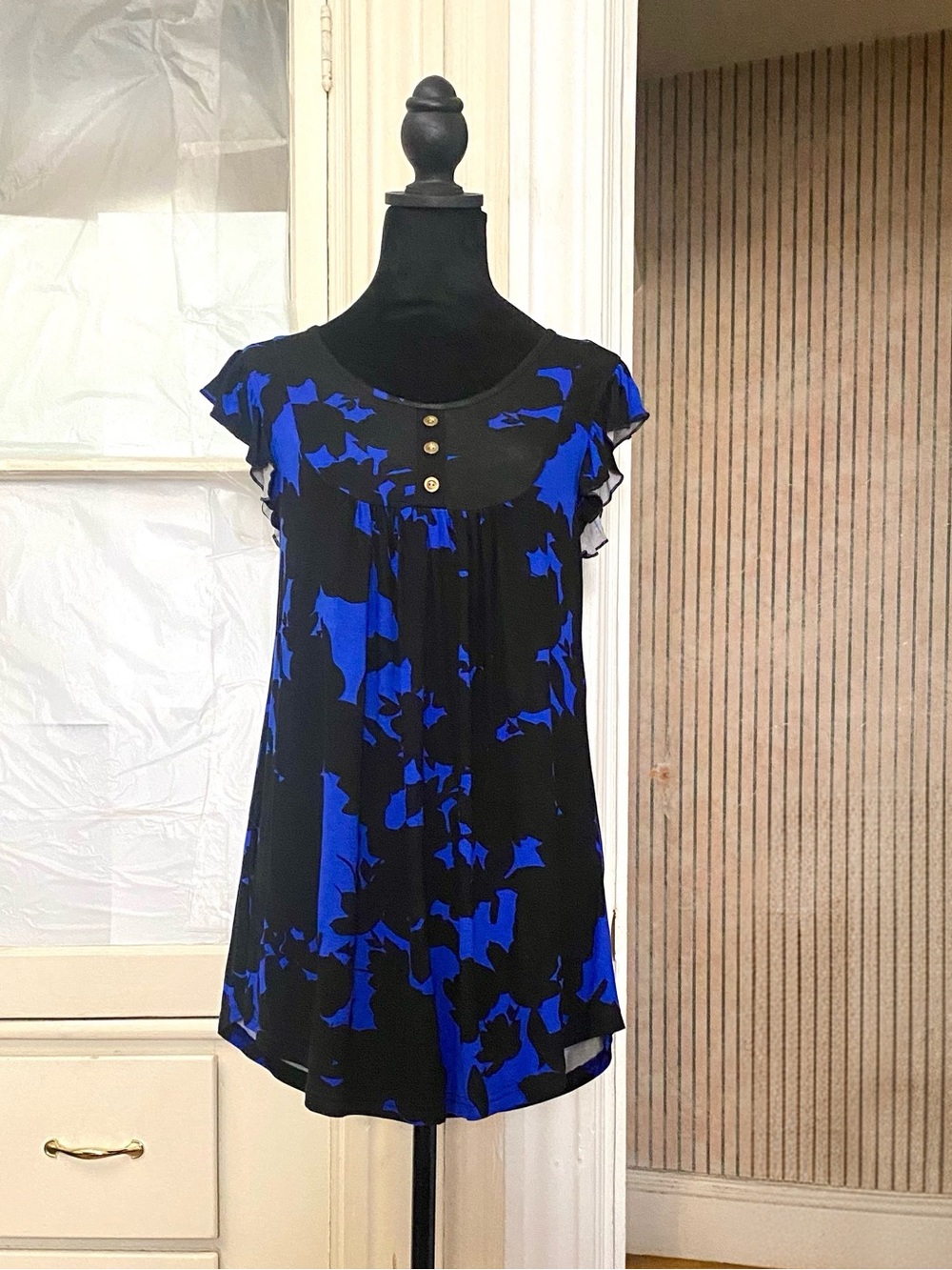 Popyoung Blue & Black Flutter Sleeve Women's Top